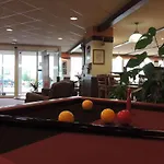 Ibis Pays De Somme Альбер