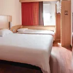 Ibis Pays De Somme 3* Albert