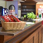 Ibis Pays De Somme 호텔