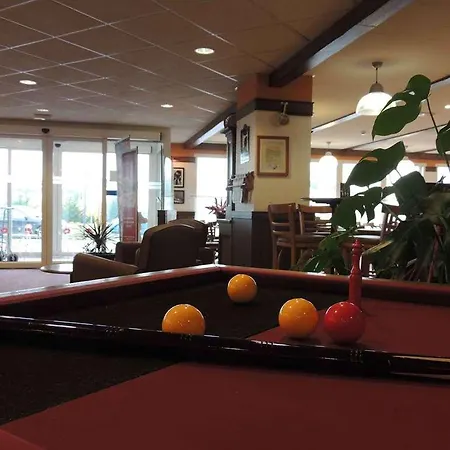 Ibis Pays De Somme 阿尔贝