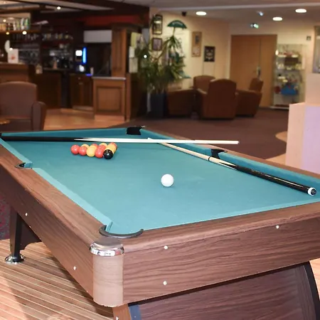 Ibis Pays De Somme Hotel 3*