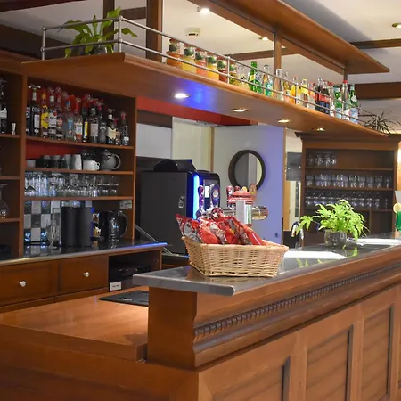 Ibis Pays De Somme 阿尔贝