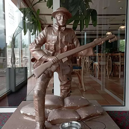 Ibis Pays De Somme Albert