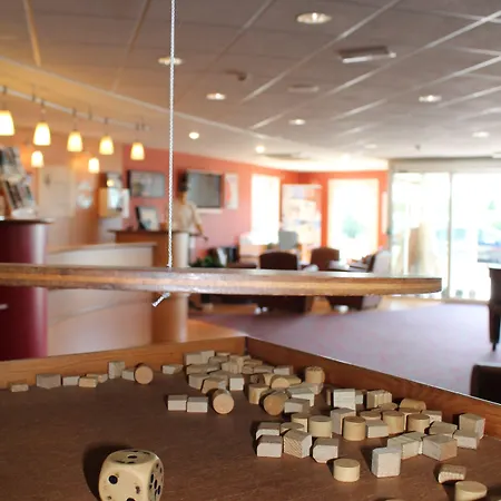Hotell Ibis Pays De Somme 3*