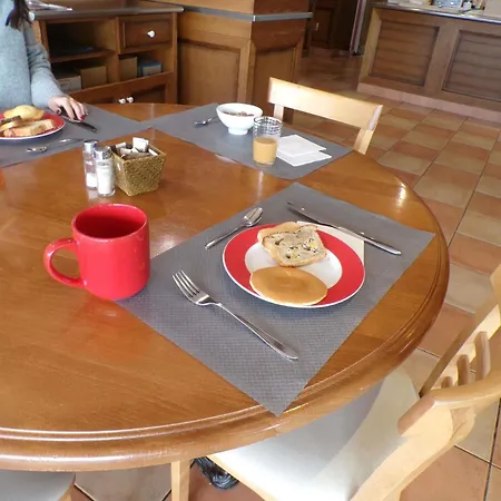Ibis Pays De Somme Hotel 3*