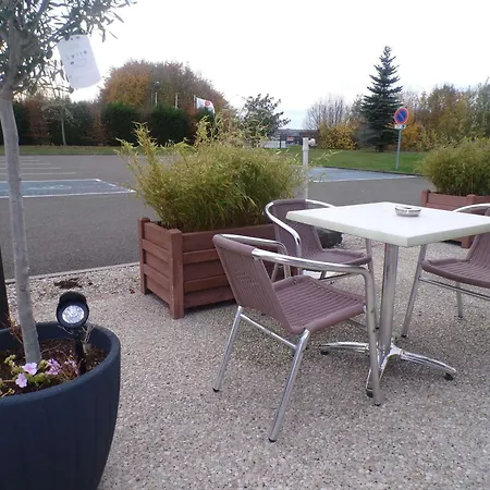 Ibis Pays De Somme 알베르
