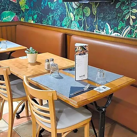 Ibis Pays De Somme Hotel