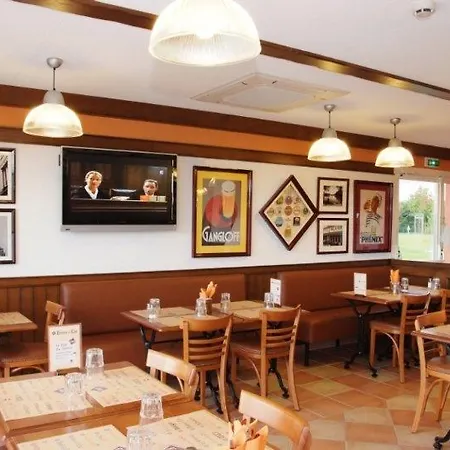 Ibis Pays De Somme Hotel 3*