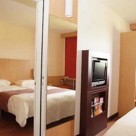 Ibis Pays De Somme 3*