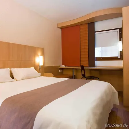 Ibis Pays De Somme