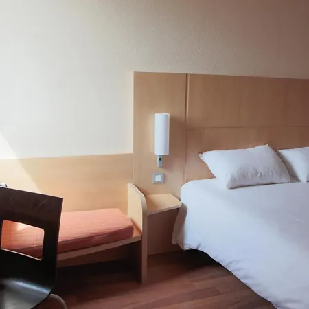 Hotel Ibis Pays De Somme 3*