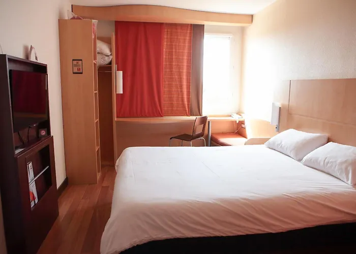 Hotel Ibis Pays De Somme 3*