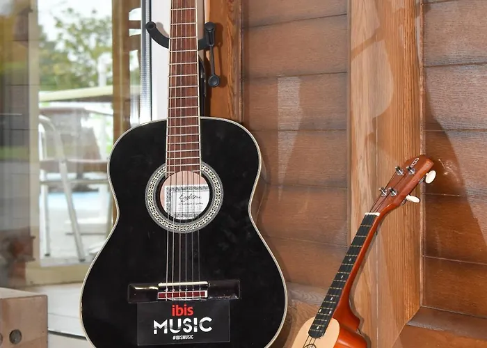 Ibis Pays De Somme Albert