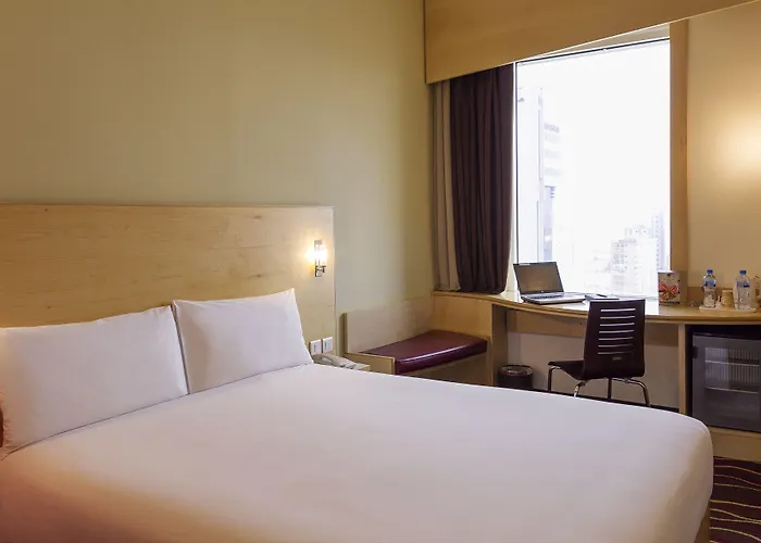 Ibis Pays De Somme 3*