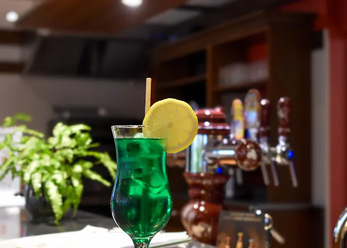 Ibis Pays De Somme Hotel Albert